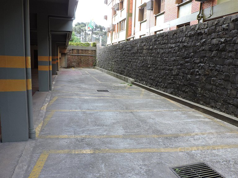 A Pé da Rua Coberta | Flat Romântico Gramado