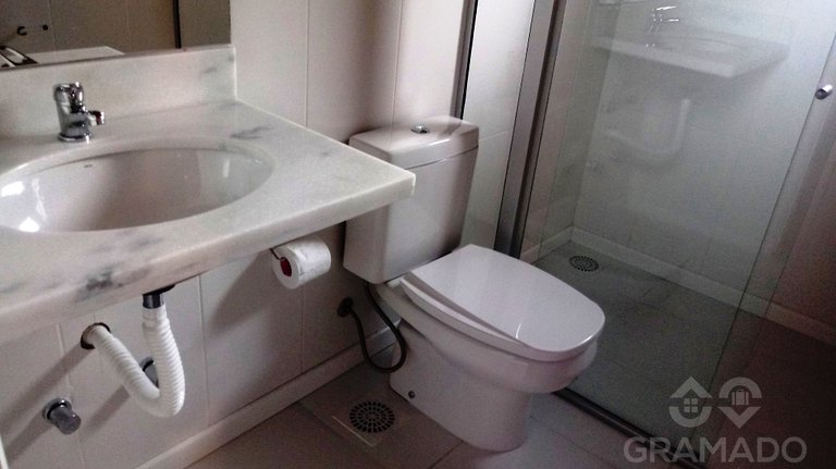 Centro Gramado + Vaga | A Pé da Rua Coberta 10 pessoas