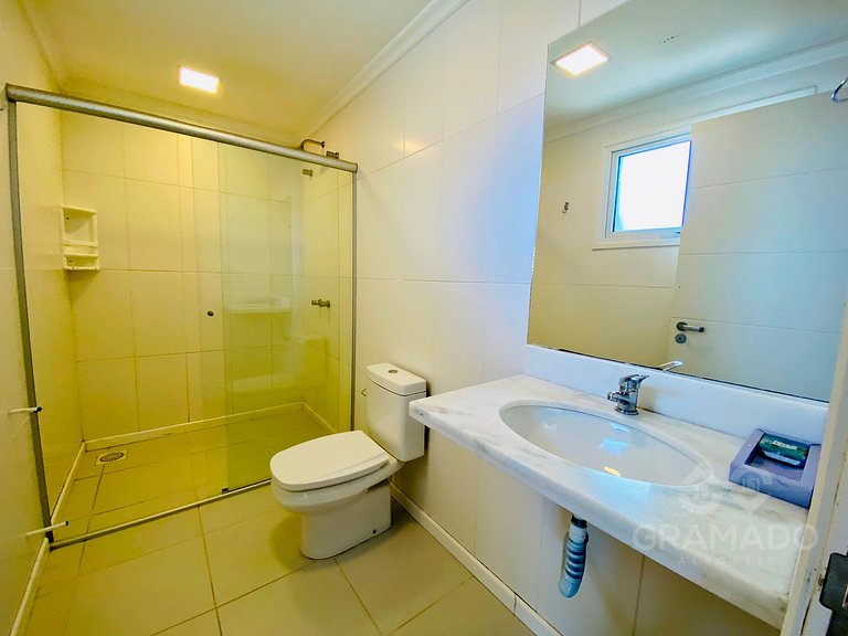 Centro Gramado + Vaga | A Pé da Rua Coberta 10 pessoas