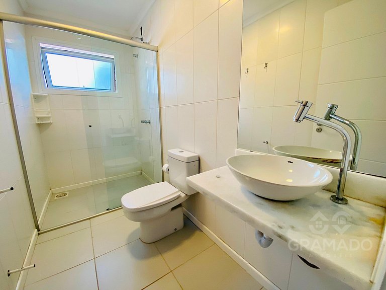 Centro Gramado + Vaga | A Pé da Rua Coberta 10 pessoas