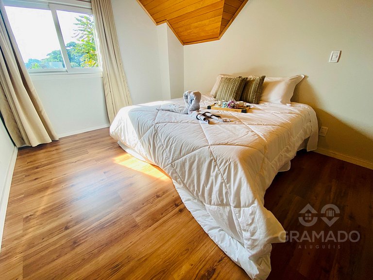 Centro Gramado + Vaga | A Pé da Rua Coberta 10 pessoas