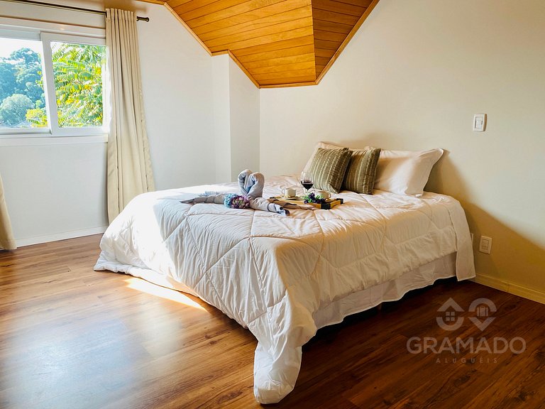 Centro Gramado + Vaga | A Pé da Rua Coberta 10 pessoas