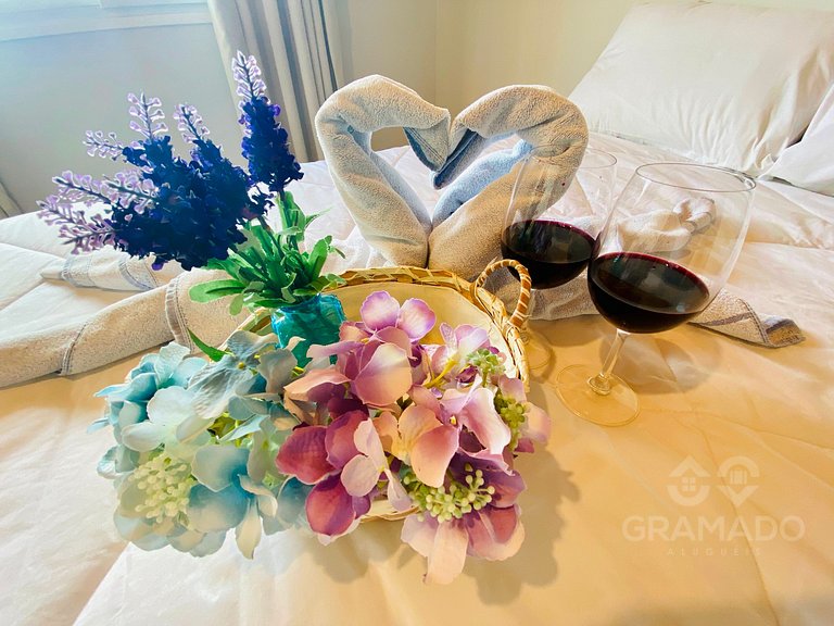 Centro Gramado + Vaga | A Pé da Rua Coberta 10 pessoas