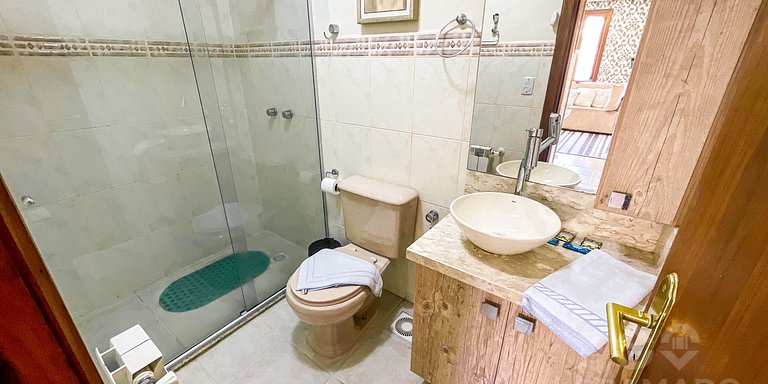 A Pé da Rua Coberta | Flat Romântico Gramado