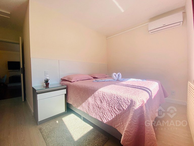 Apartamento Premium p/ 6 – Ao Lado da Rua Torta