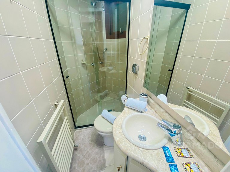 Apartamento Premium p/ 6 – Ao Lado da Rua Torta