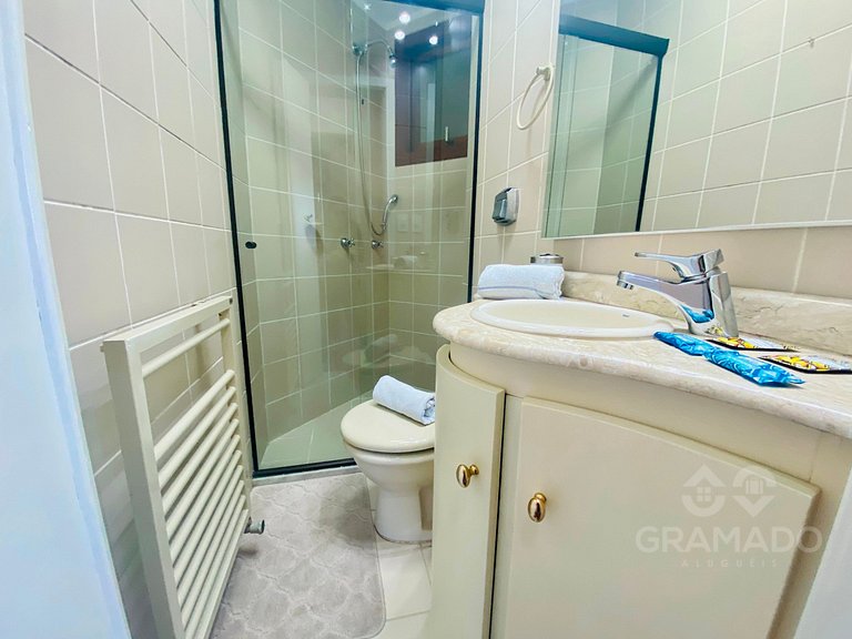 Apartamento Premium p/ 6 – Ao Lado da Rua Torta