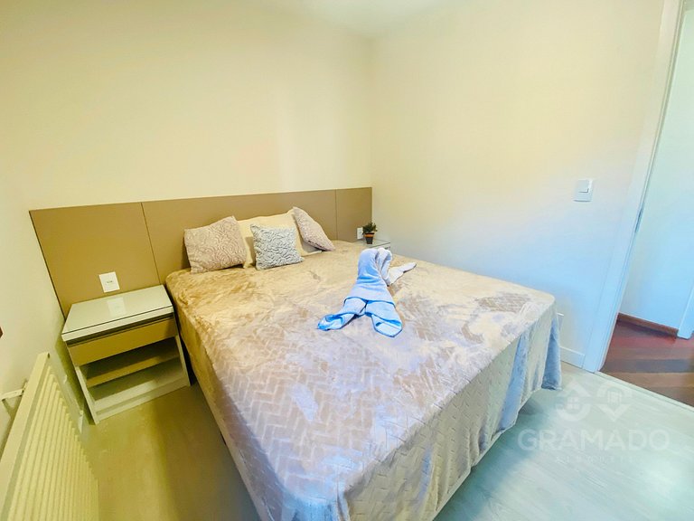 Apartamento Premium p/ 6 – Ao Lado da Rua Torta