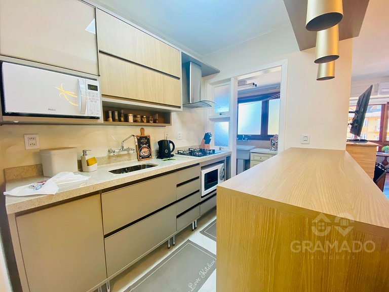 Apartamento Premium p/ 6 – Ao Lado da Rua Torta