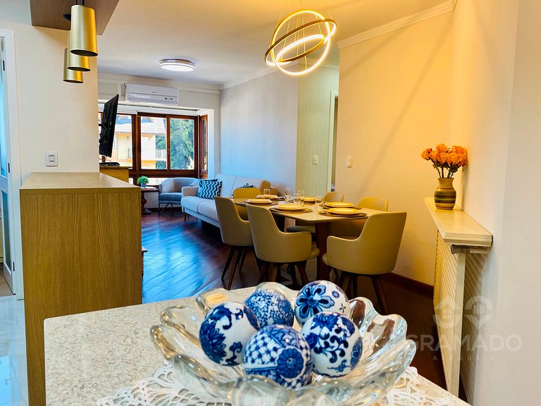 Apartamento Premium p/ 6 – Ao Lado da Rua Torta