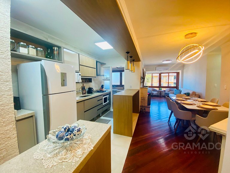 Apartamento Premium p/ 6 – Ao Lado da Rua Torta