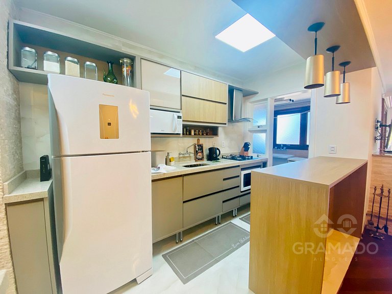 Apartamento Premium p/ 6 – Ao Lado da Rua Torta