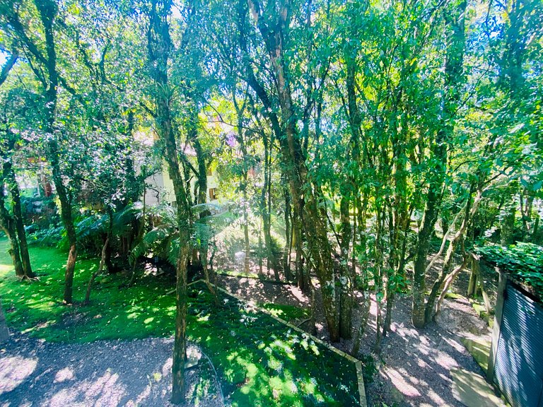 Gramado | Hidro + Suíte em Bairro Nobre