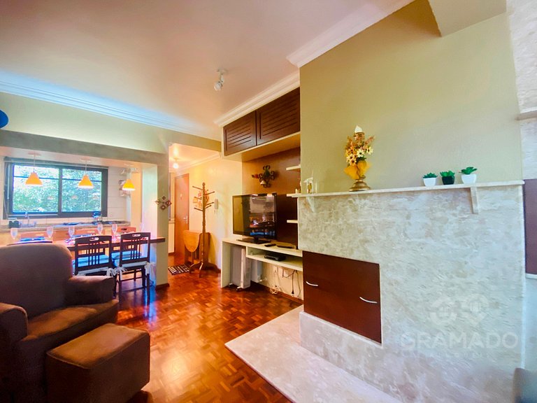 Gramado | Hidro + Suíte em Bairro Nobre