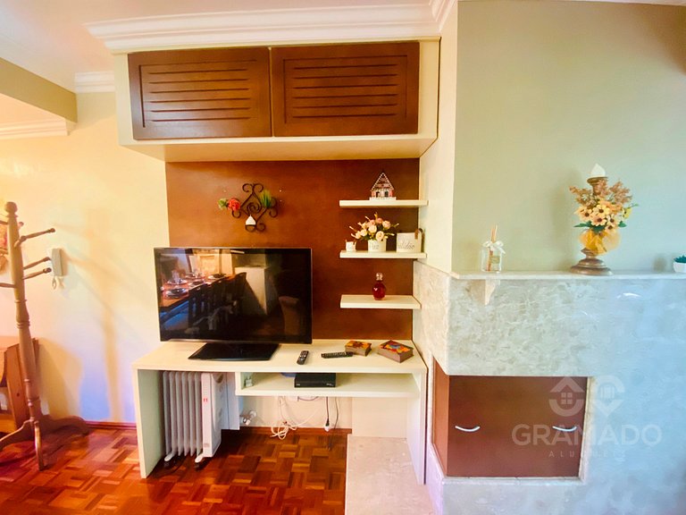 Gramado | Hidro + Suíte em Bairro Nobre