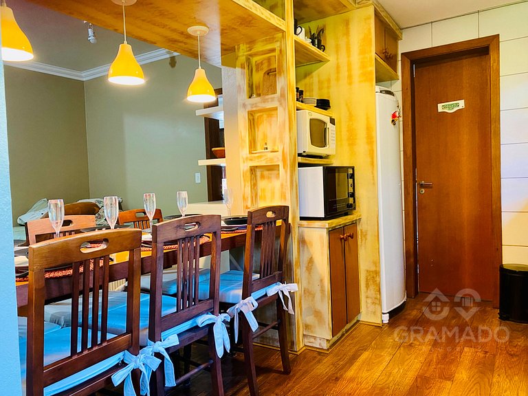 Gramado | Hidro + Suíte em Bairro Nobre