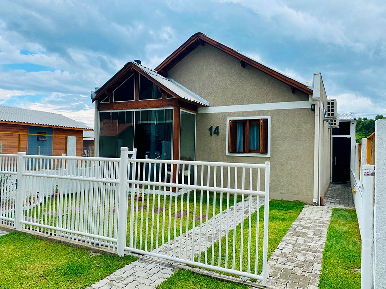 Casa em Canela + Lareira | Espaço e Conforto+Espaço Gourmet