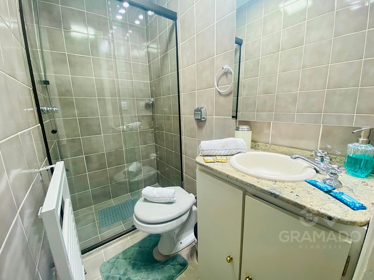 Apartamento Premium p/ 6 – Ao Lado da Rua Torta