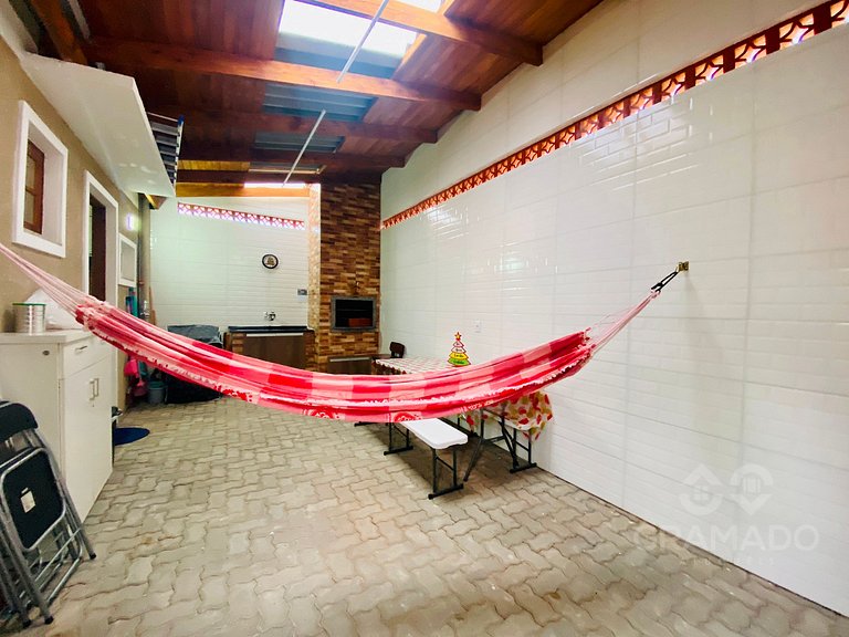 Casa em Canela + Lareira | Espaço e Conforto+Espaço Gourmet