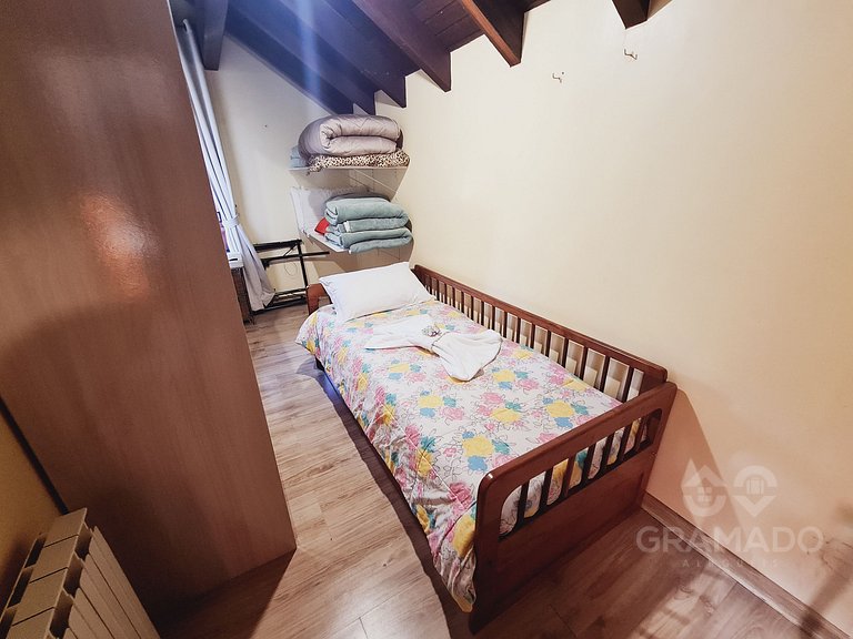 Ap amplo p/ 12 pessoas + Wi-Fi & ar perto da Rua Torta