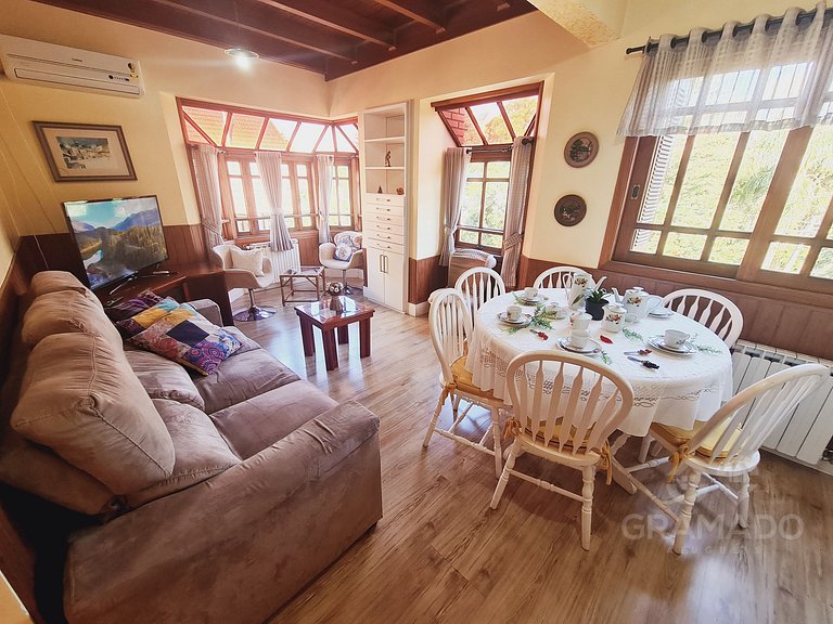 Ap amplo p/ 12 pessoas + Wi-Fi & ar perto da Rua Torta