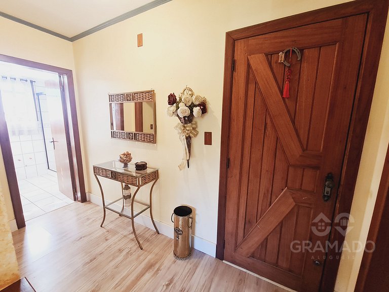 Ap amplo p/ 12 pessoas + Wi-Fi & ar perto da Rua Torta