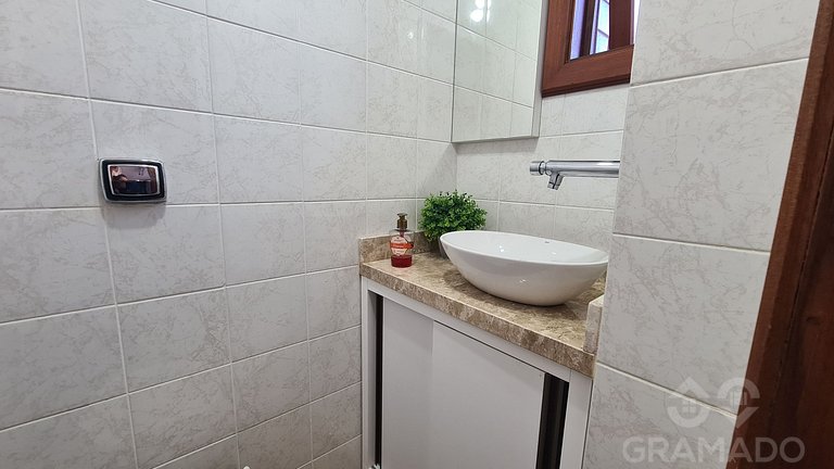 Apartamento Premium p/ 6 – Ao Lado da Rua Torta
