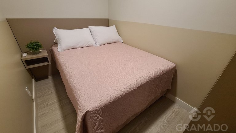 Apartamento Premium p/ 6 – Ao Lado da Rua Torta