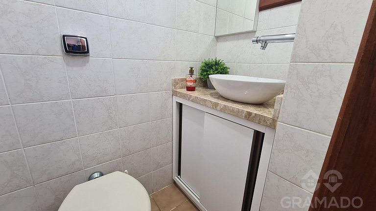 Apartamento Premium p/ 6 – Ao Lado da Rua Torta