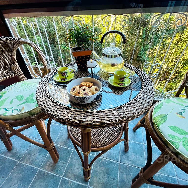 Refúgio Moderno + Localização Perfeita/Wi Fi + Churrasqueira