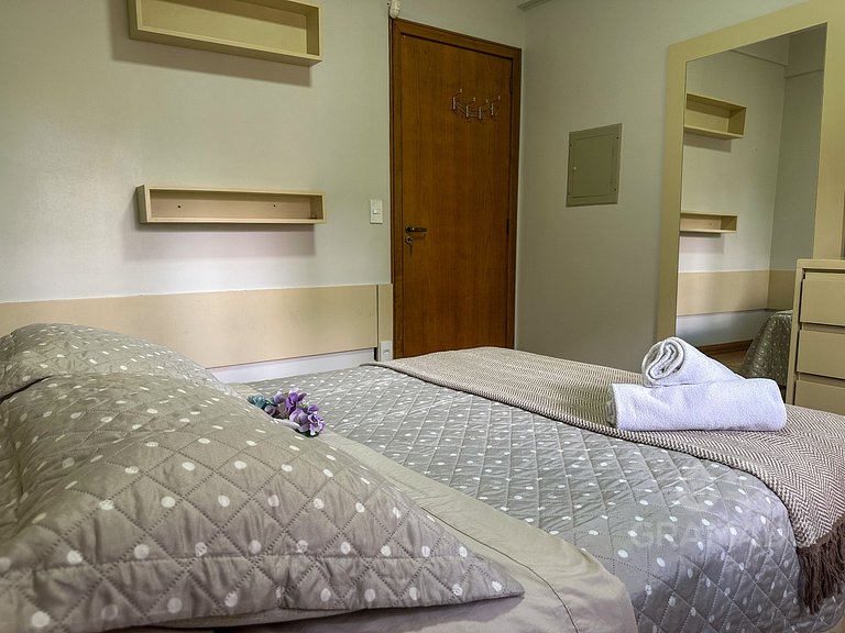 Conforto, 2Q + Lareira e Churrasqueira+Wiffi+Vaga