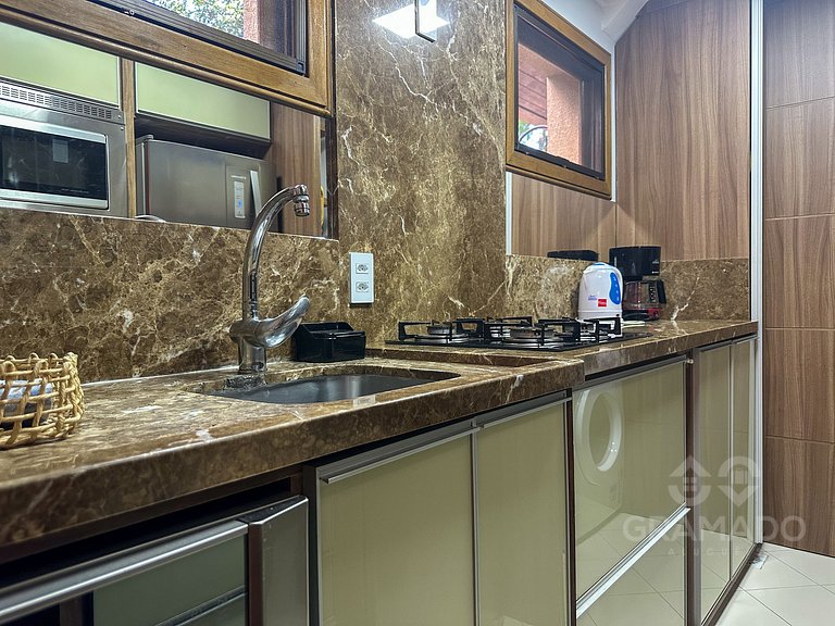 Conforto, 2Q + Lareira e Churrasqueira+Wiffi+Vaga