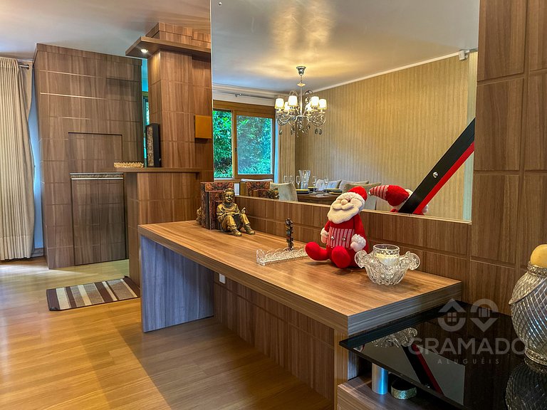 Conforto, 2Q + Lareira e Churrasqueira+Wiffi+Vaga