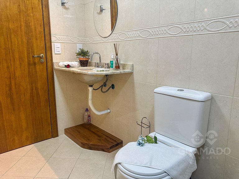 Conforto, 2Q + Lareira e Churrasqueira+Wiffi+Vaga