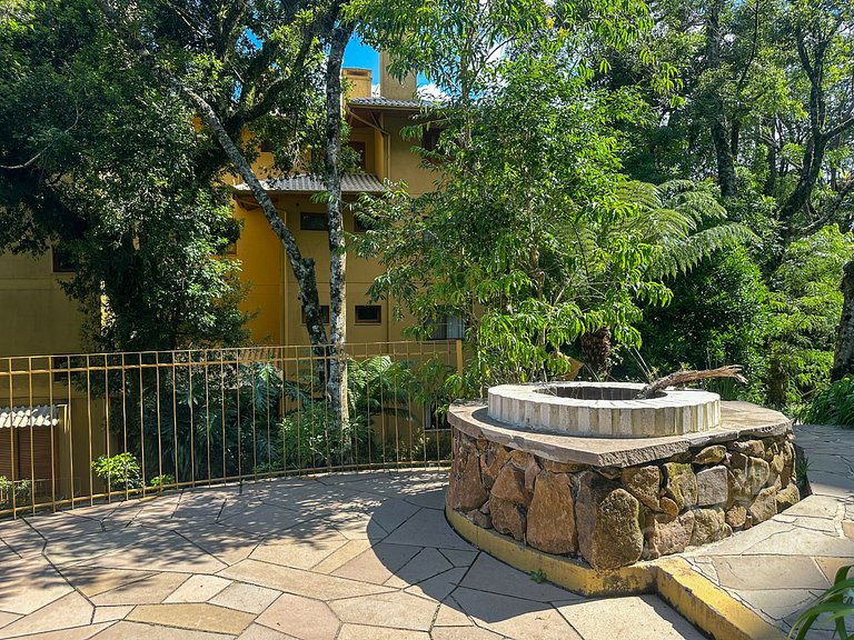 Conforto, 2Q + Lareira e Churrasqueira+Wiffi+Vaga