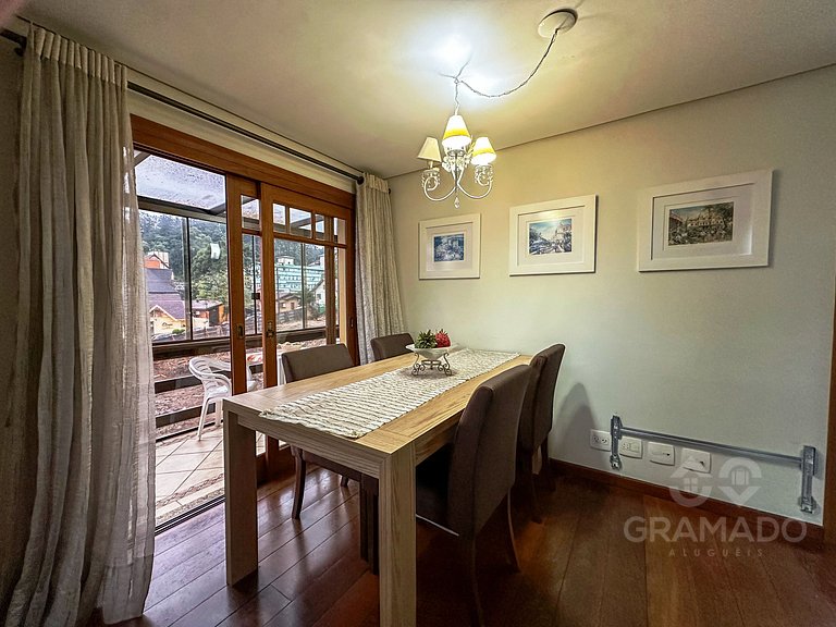 Romance em Gramado - Vista, Lareira e Charme
