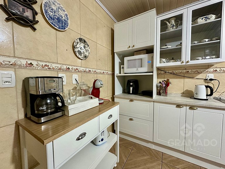 Seu Refúgio em Gramado 2 Dorms, Internet e Garagem