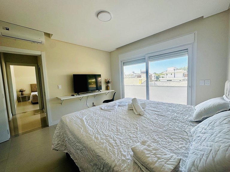 Casa Exclusiva con Piscina Privada y Área Gourmet – Florianó