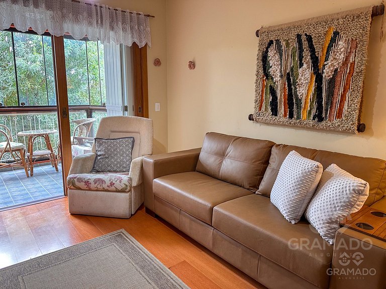 Refúgio Moderno + Localização Perfeita/Wi Fi + Churraasqueir