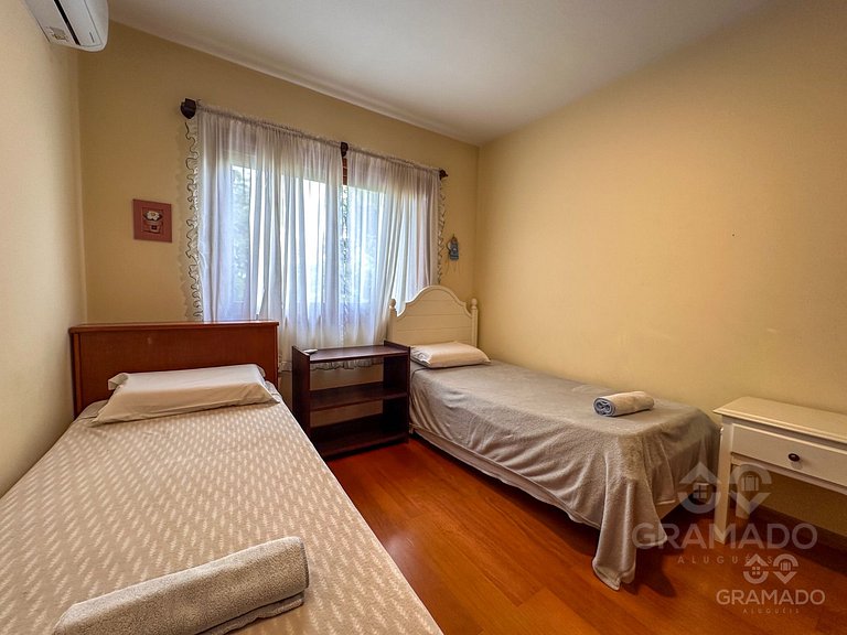 Refúgio Moderno + Localização Perfeita/Wi Fi + Churrasqueira