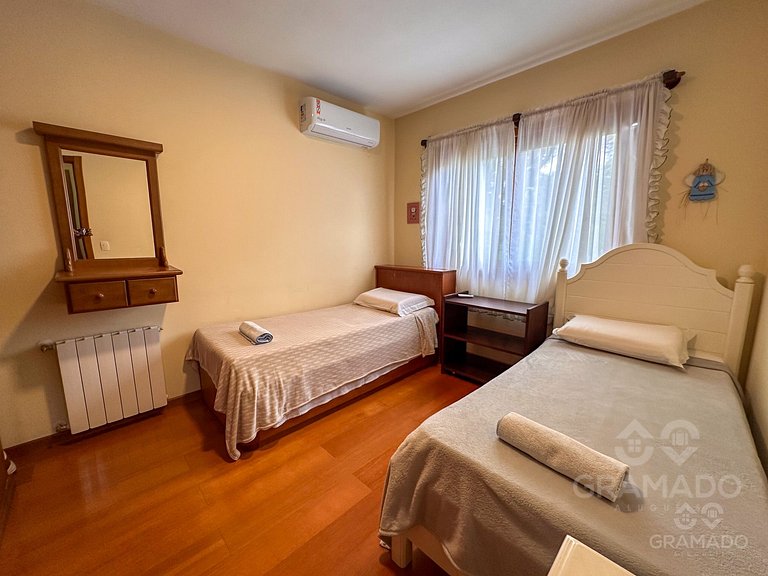 Refúgio Moderno + Localização Perfeita/Wi Fi + Churrasqueira