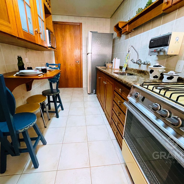 Refúgio Moderno + Localização Perfeita/Wi Fi + Churrasqueira