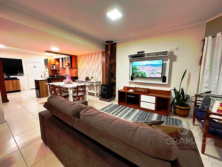 Sua Experiência na Serra Gaúcha • Duplex Charmoso + Lareira+