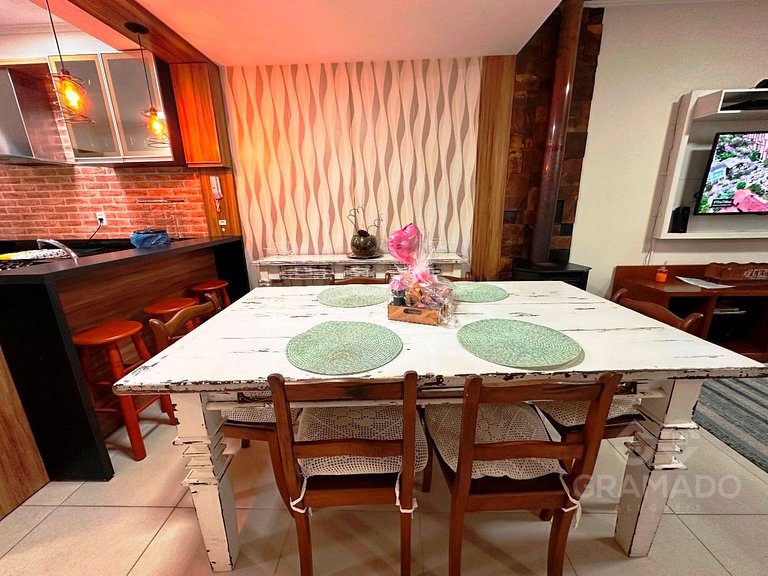 Sua Experiência na Serra Gaúcha • Duplex Charmoso + Lareira+