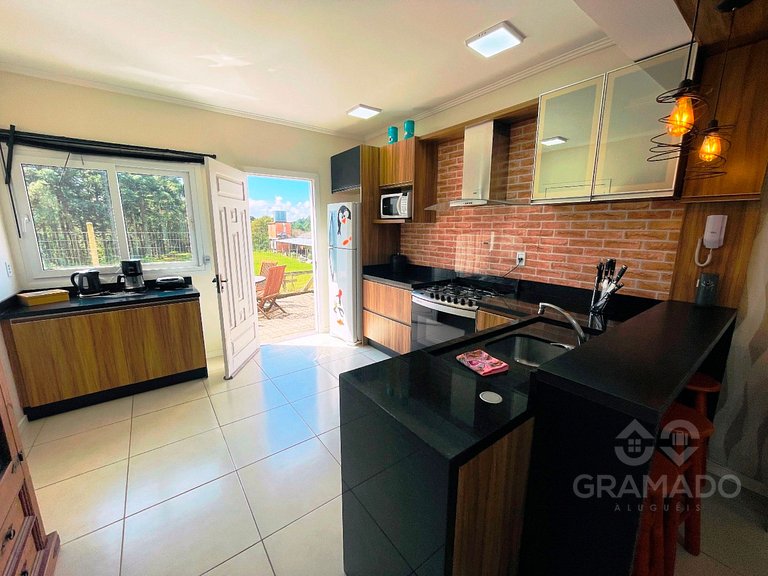 Sua Experiência na Serra Gaúcha • Duplex Charmoso + Lareira+