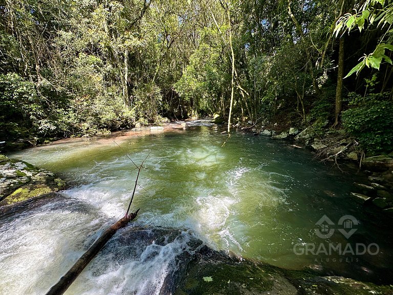 Il Bosco Incantato | Cabana + Cachoeira em Gramado
