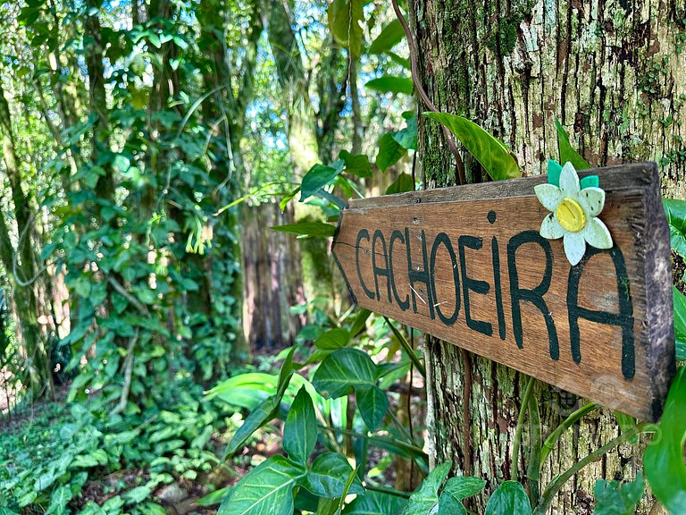 Il Bosco Incantato | Cabana + Cachoeira em Gramado