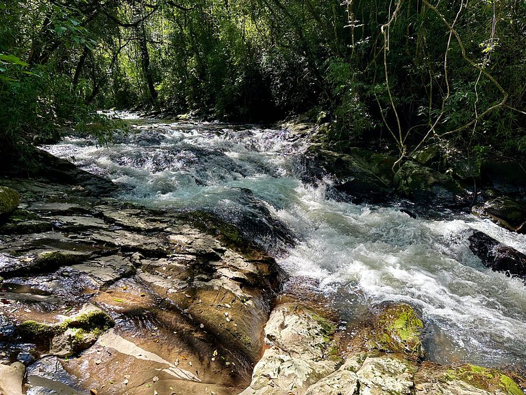 Il Bosco Incantato | Cabana + Cachoeira em Gramado