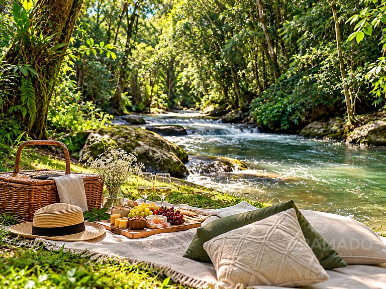 Cabana com Cachoeira e Piscina Natural - Gramado